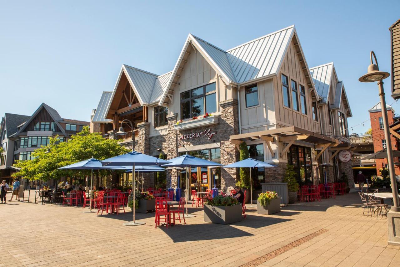Lakeshore Inn เลคออสวีโก ภายนอก รูปภาพ