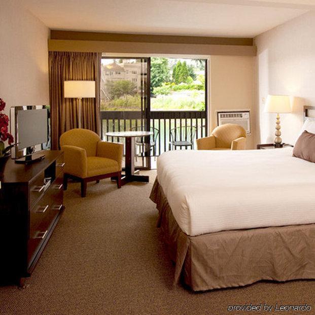 Lakeshore Inn เลคออสวีโก ห้อง รูปภาพ